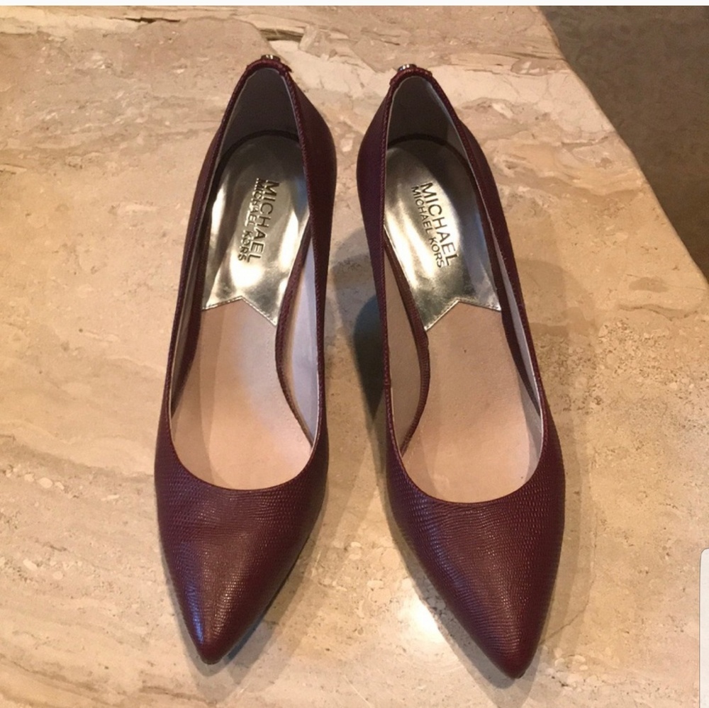 MK heels